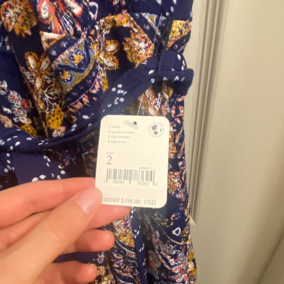 Lovely Free People Garden Jumper - Picture 2 of 3